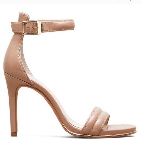 Kenneth Cole Nude Heels Size 8 - Picture 2 of 7